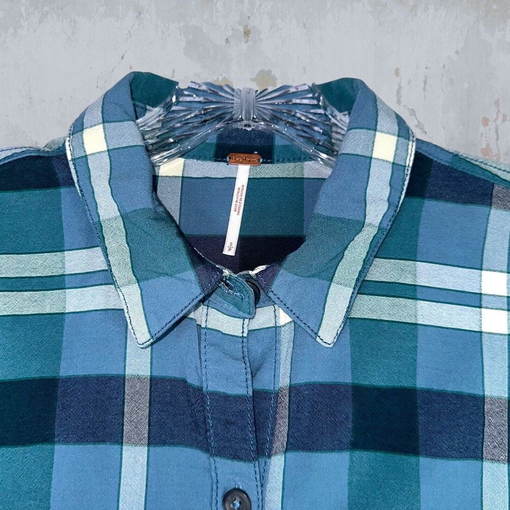 FREE PEOPLE Small Loveland Plaid Button Down Shirt Winter Sea Oversized Fray Hem - Picture 5 of 14